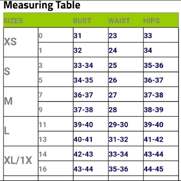 Coral dress - Picture 3 of 3